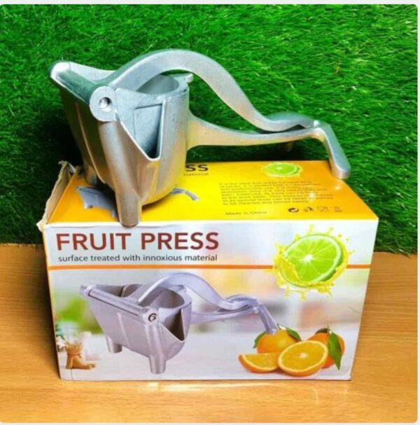 Manual fruit press - Image 2