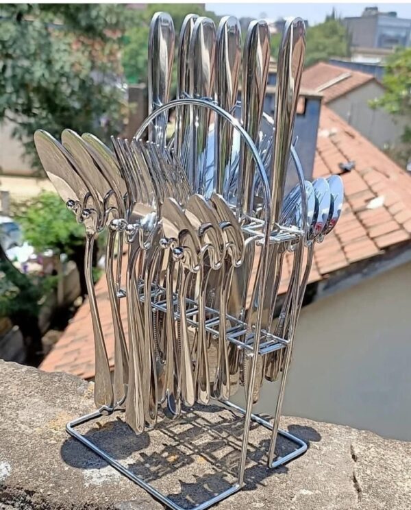 24pcs Cutlery Set - Image 2