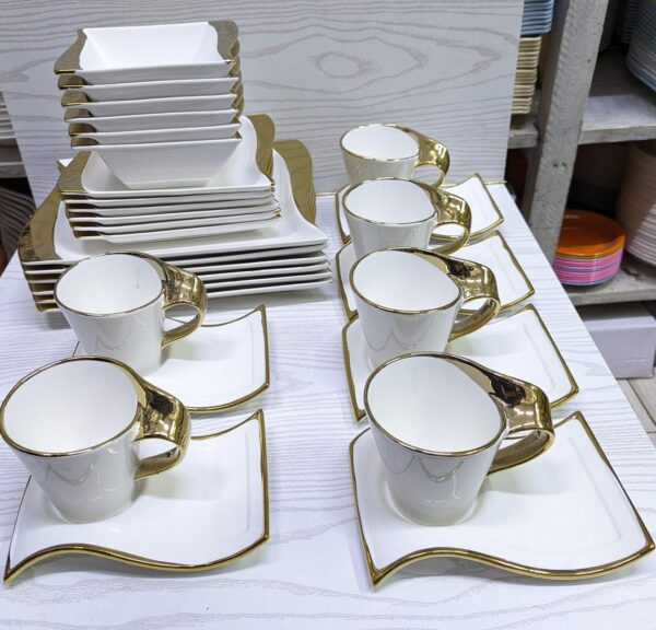 Gold Unique Dinner Set