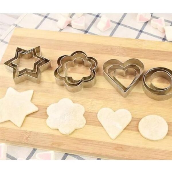 12Pcs Stainless Steel Biscuit Cookie Cutter - Image 4